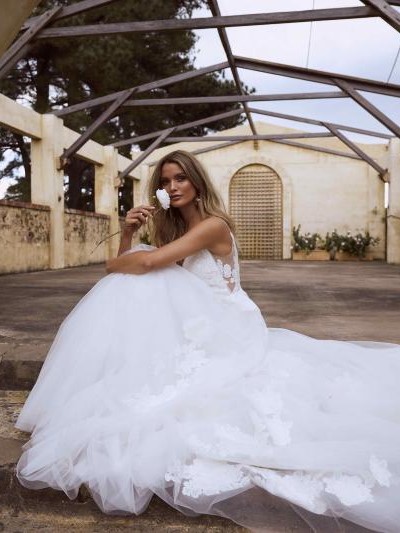 Etta Ml2918 Low Back Shoe String Strap V Neck Plunge Tulle And Floral Lace Long Train A Line Ball Gown Wedding Dress Madi Lane Luv Bridal 4 1 800x533 1.jpeg